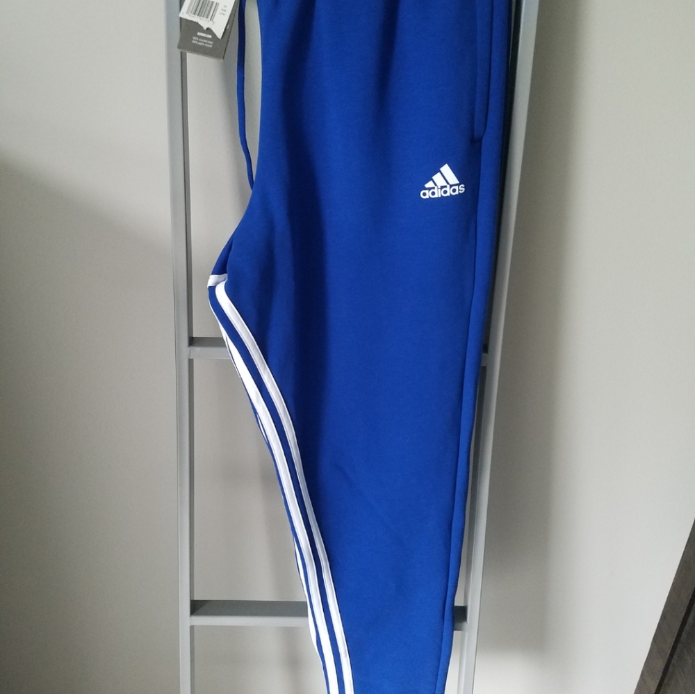 Mens Adidas Joggers, Size M